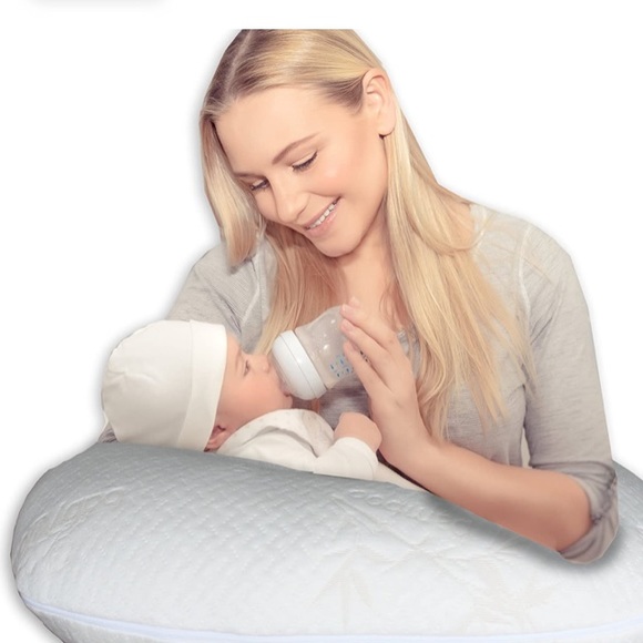 Nursing pillow - Picture 2 of 4